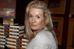 Hilversum 30 mei 2017
Boek presentatie Mental Theo ( Theo Nabuurs) in de vorstin. Miss Montreal