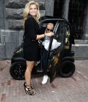 Amsterdam 8 juni 2017 
Talkies terras awards in het W hotel. Nicolette v dam met haar broer Sebastiaan