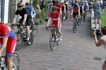 Alkmaar 17 mei 2017
Olcay Gulsen Leontie v Moorsel en Simon Keizer fiets voor de kankerbestrijding