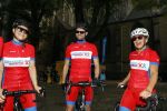 Alkmaar 17 mei 2017
Olcay Gulsen Leontie v Moorsel en Simon Keizer fiets voor de kankerbestrijding