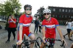 Alkmaar 17 mei 2017
Olcay Gulsen Leontie v Moorsel en Simon Keizer fiets voor de kankerbestrijding