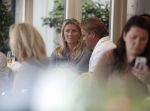 Amsterdam 29 mei 2017 
Paulette Schroder met haar man op terras bij de Joffers