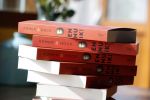 Zandvoort 1 juni 2017 
Boekpresentatie Peter Romer en zijn vrouw Anet Hock in standtent Rapa Nui . Hun kinderen waaronder Thijs en Nienke kregen het eerste boek. Het boek heet en nu ik!