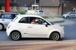 Nieuwegein 10 juni 2017
Feest voor Wesley Sneijder bij Will's in nieuwgein tbv het feit dat hij recordinternational voor nederland is geworden. Moeder Yolanthe Ricarda Kasbergen met man in auto met wimpers
