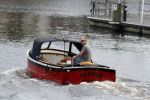 Amsterdam 29 mei 2017 
Rijk de Gooijer jr in de sloep / boot van zijn vader Rijk de Gooijer sr