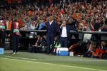 Rotterdam 9 juni 2017
Nederland - Luxemburg in de kuip . De wedstrijd dat Wesley Sneijder record international wordt en waar Ruud Gullit en Dick Advocaat voor het eerst bondscoach en assistent zijn. Yolanthe Sneijder Cabau zit op de tribune met zoons Jessey en Xess Xava