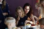 Zandvoort 1 juni 2017 
Boekpresentatie Peter Romer en zijn vrouw Anet Hock in standtent Rapa Nui . Hun kinderen waaronder Thijs en Nienke kregen het eerste boek. Het boek heet en nu ik! Thijs kwam voor het eerst met zijn nieuwe vriendin Igone de Jongh en zijn dochter Sammie