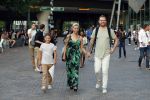 Amsterdam 21 juni 2017 
Sonja Silva met haar zoon en partner Pyke Pos.