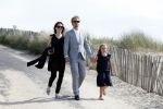 Zandvoort 1 juni 2017 
Boekpresentatie Peter Romer en zijn vrouw Anet Hock in standtent Rapa Nui . Hun kinderen waaronder Thijs en Nienke kregen het eerste boek. Het boek heet en nu ik! Thijs kwam voor het eerst met zijn nieuwe vriendin Igone de Jongh en zijn dochter Sammie