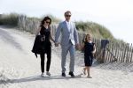 Zandvoort 1 juni 2017 
Boekpresentatie Peter Romer en zijn vrouw Anet Hock in standtent Rapa Nui . Hun kinderen waaronder Thijs en Nienke kregen het eerste boek. Het boek heet en nu ik! Thijs kwam voor het eerst met zijn nieuwe vriendin Igone de Jongh en zijn dochter Sammie