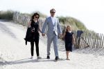 Zandvoort 1 juni 2017 
Boekpresentatie Peter Romer en zijn vrouw Anet Hock in standtent Rapa Nui . Hun kinderen waaronder Thijs en Nienke kregen het eerste boek. Het boek heet en nu ik! Thijs kwam voor het eerst met zijn nieuwe vriendin Igone de Jongh en zijn dochter Sammie