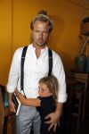 Zandvoort 1 juni 2017 
Boekpresentatie Peter Romer en zijn vrouw Anet Hock in standtent Rapa Nui . Hun kinderen waaronder Thijs en Nienke kregen het eerste boek. Het boek heet en nu ik! Thijs kwam voor het eerst met zijn nieuwe vriendin Igone de Jongh en zijn dochter Sammie