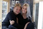 Amsterdam 16 mei 2017 
Free a Girl . lock me up met Thomas Berge Cassidy Roeks Hannelore Zwitserlood Niels Geusebroek en Marieke t Hart. Ze zitten opgesloten op het hoofdkantoor van de telegraaf.