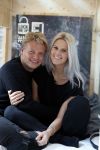 Amsterdam 16 mei 2017 
Free a Girl . lock me up met Thomas Berge Cassidy Roeks Hannelore Zwitserlood Niels Geusebroek en Marieke t Hart. Ze zitten opgesloten op het hoofdkantoor van de telegraaf.