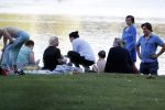 Amsterdam Amsterdamse Bos 17 juni 2017
Vincent Croiset met zijn zoons , zijn vriendin Tina de Bruin en hun baby Teddy , Annemarie Jung en Eva v d Gught met man en dochter