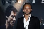 Amsterdam 7 juni 2017
Premiere the Mummy in Pathe Arena. Tommie Christiaan met Spiros