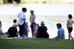 Amsterdam Amsterdamse Bos 17 juni 2017
Vincent Croiset met zijn zoons , zijn vriendin Tina de Bruin en hun baby Teddy , Annemarie Jung en Eva v d Gught met man en dochter