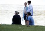 Amsterdam Amsterdamse Bos 17 juni 2017
Vincent Croiset met zijn zoons , zijn vriendin Tina de Bruin en hun baby Teddy , Annemarie Jung en Eva v d Gught met man en dochter