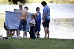 Amsterdam Amsterdamse Bos 17 juni 2017
Vincent Croiset met zijn zoons , zijn vriendin Tina de Bruin en hun baby Teddy , Annemarie Jung en Eva v d Gught met man en dochter