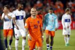 Rotterdam 9 juni 2017
Nederland - Luxemburg in de kuip . De wedstrijd dat Wesley Sneijder record international wordt en waar Ruud Gullit en Dick Advocaat voor het eerst bondscoach en assistent zijn. Yolanthe Sneijder Cabau zit op de tribune met zoons Jessey en Xess Xava