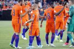 Rotterdam 9 juni 2017
Nederland - Luxemburg in de kuip . De wedstrijd dat Wesley Sneijder record international wordt en waar Ruud Gullit en Dick Advocaat voor het eerst bondscoach en assistent zijn. Yolanthe Sneijder Cabau zit op de tribune met zoons Jessey en Xess Xava