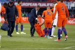 Rotterdam 9 juni 2017
Nederland - Luxemburg in de kuip . De wedstrijd dat Wesley Sneijder record international wordt en waar Ruud Gullit en Dick Advocaat voor het eerst bondscoach en assistent zijn. Yolanthe Sneijder Cabau zit op de tribune met zoons Jessey en Xess Xava