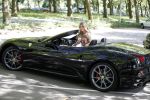 Amsterdam 1 juni 2017
Opnames videoclip Wesly Bronkhorst met model Mandy de Poel in Ferrari