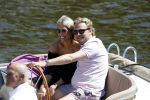 Amsterdam 26 mei 2017 
Wesly Bronkhorst met zijn nieuwe vriendin Marieke v Rootselaar en familie aan het varen met zijn sloep