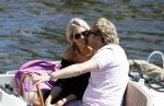 Amsterdam 26 mei 2017 
Wesly Bronkhorst met zijn nieuwe vriendin Marieke v Rootselaar en familie aan het varen met zijn sloep