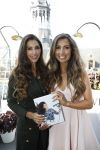 Amsterdam 22 mei 2017
Boekpresentatie Xelly Cabau v Kasbergen in het W hotel in Amsterdam. Yolanthe en 8 andere broers en zussen alsmede haar moeder Richarda en haar man.