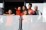 Rotterdam 9 juni 2017
Nederland - Luxemburg in de kuip . De wedstrijd dat Wesley Sneijder record international wordt en waar Ruud Gullit en Dick Advocaat voor het eerst bondscoach en assistent zijn. Yolanthe Sneijder Cabau zit op de tribune met zoons Jessey en Xess Xava