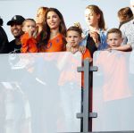 Rotterdam 9 juni 2017
Nederland - Luxemburg in de kuip . De wedstrijd dat Wesley Sneijder record international wordt en waar Ruud Gullit en Dick Advocaat voor het eerst bondscoach en assistent zijn. Yolanthe Sneijder Cabau zit op de tribune met zoons Jessey en Xess Xava