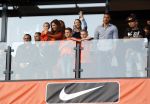 Rotterdam 9 juni 2017
Nederland - Luxemburg in de kuip . De wedstrijd dat Wesley Sneijder record international wordt en waar Ruud Gullit en Dick Advocaat voor het eerst bondscoach en assistent zijn. Yolanthe Sneijder Cabau zit op de tribune met zoons Jessey en Xess Xava