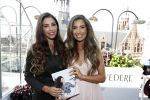 Amsterdam 22 mei 2017
Boekpresentatie Xelly Cabau v Kasbergen in het W hotel in Amsterdam. Yolanthe en 8 andere broers en zussen alsmede haar moeder Richarda en haar man.