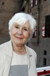 Haarzuilens 6 juni 2018
Opening expositie in kasteel de haar met oa Rene Mioch Annewil Blankers Renee Soutendijk en Willeke v Ammelrooij. Annewil met zoon