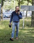Amsterdam 29 mei 2018
Bart Bosch laat hond uit.