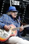 Hummelo 10 mei 2018
Onthulling standbeeld rockgroep Normaal met de bandleden Bennie Jolink, Ferdi Joly, Willem Terhorst en de partner van het overleden lid Jan Manschot