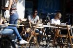 Amsterdam 23 mei 2018
Bryan Roy op terras.