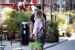 Amsterdam 21 mei 2018
Candy Dulfer met haar nieuwe vriend Rafael Nagelkerke. Candy heeft nieuw huis gekocht en Rafael heeft de sleutel.