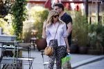 Amsterdam 21 mei 2018
Candy Dulfer met haar nieuwe vriend Rafael Nagelkerke. Candy heeft nieuw huis gekocht en Rafael heeft de sleutel.