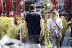 Amsterdam 21 mei 2018
Candy Dulfer met haar nieuwe vriend Rafael Nagelkerke. Candy heeft nieuw huis gekocht en Rafael heeft de sleutel.