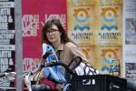 Amsterdam 25 mei 2018
Carice v Houten op de fiets in Amsterdam zuid