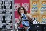 Amsterdam 25 mei 2018
Carice v Houten op de fiets in Amsterdam zuid
