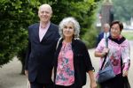 Amsterdam 24 mei 2018
Begrafenis Natascha Emanuels op begraafplaats zorgvlied. Cilly Dartell met man