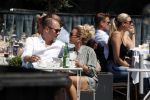 Amsterdam 20 mei 2018
Connie Witteman met verloofde Eugene v Dun op terras.