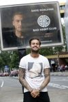 Amsterdam 24 mei 2018
Dave Roelvink op zijn Piaggio MP3 motor voor zijn Bad Habbit Club Abri op de stadhouderskade.