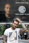 Amsterdam 24 mei 2018
Dave Roelvink op zijn Piaggio MP3 motor voor zijn Bad Habbit Club Abri op de stadhouderskade.