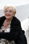 Ibiza 4 mei 2018
Dave Roelvink met zijn oma en vriendin voor opnames van de soap op ibiza.