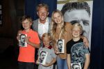 Katwijk 14 mei 2018
Boekpresentatie Dirk Kuyt in aanwezigheid van zijn kinderen en vrouw Gertrude.