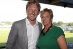 Katwijk 14 mei 2018
Boekpresentatie Dirk Kuyt in aanwezigheid van zijn kinderen en vrouw Gertrude. Dirk met zijn moeder en zussen